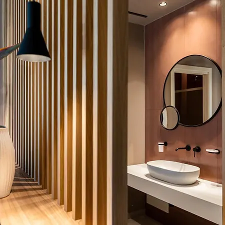 Limen Wellness & 4*