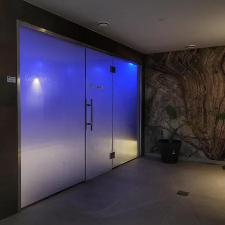 Limen Wellness & מלון 4*