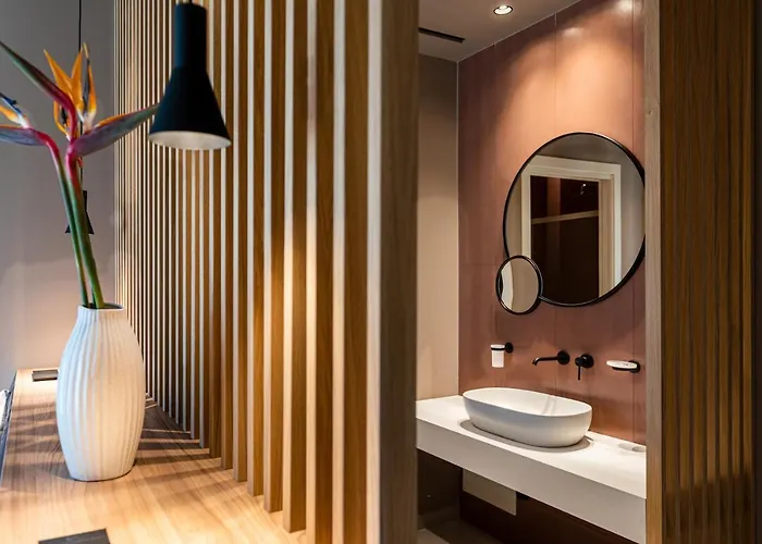 Limen Wellness & 4*
